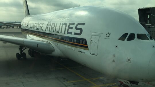 Singapore Airlines nach New York im A380 Economy Class