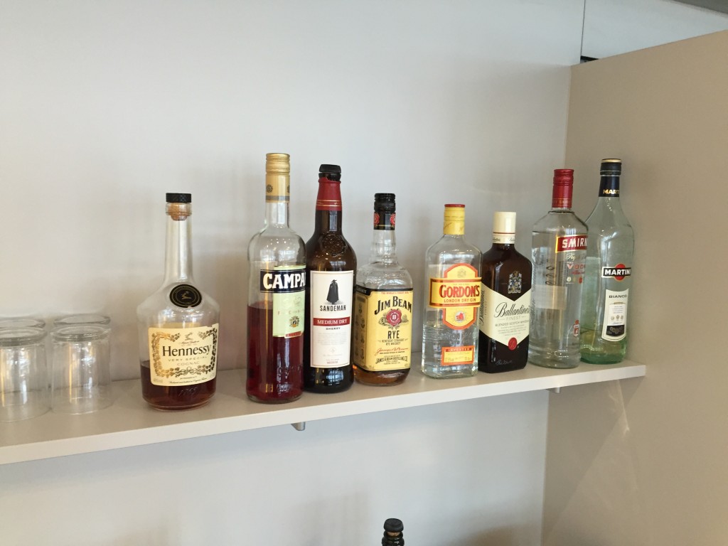 AirFrance/KLM Lounge Frankfurt Flughafen Terminal 2 Island16 326