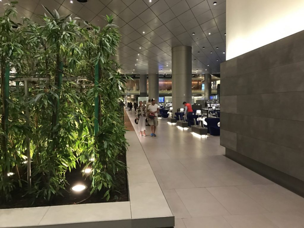 Al Mourjan Business Class Lounge von Qatar Airways img_0697