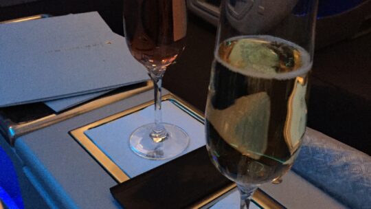 Business Class Flug mit Qatar Airways von Bangkok