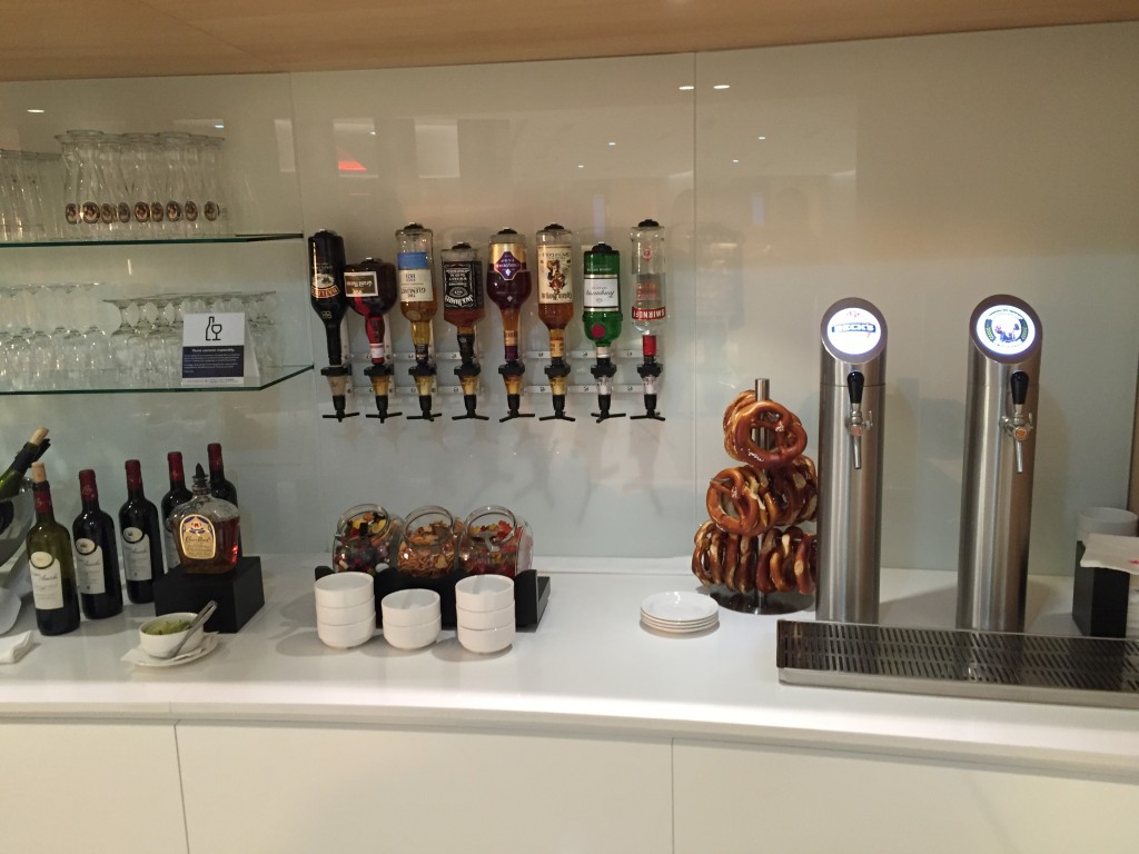 Air Canada Lounge in Frankfurt -Maple Leaf Lounge Air Canada Lounge in Frankfurt -Maple Leaf Lounge