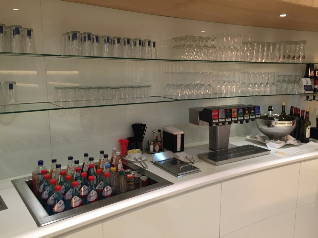 Air Canada Lounge in Frankfurt -Maple Leaf Lounge Air Canada Lounge in Frankfurt -Maple Leaf Lounge