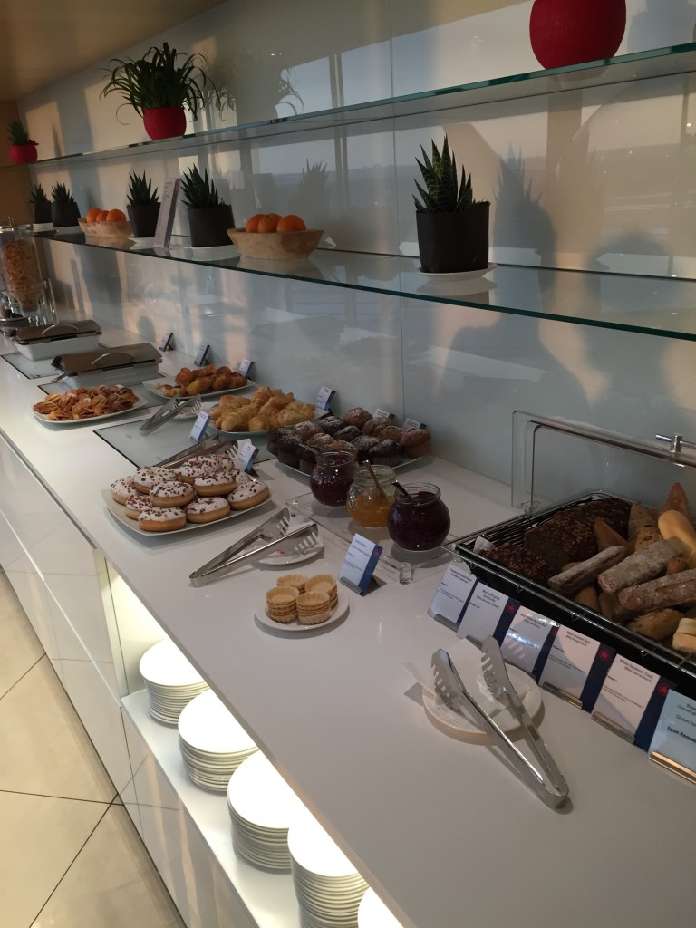 Air Canada Lounge in Frankfurt -Maple Leaf Lounge Koh Phangan, Thailand 2016 838