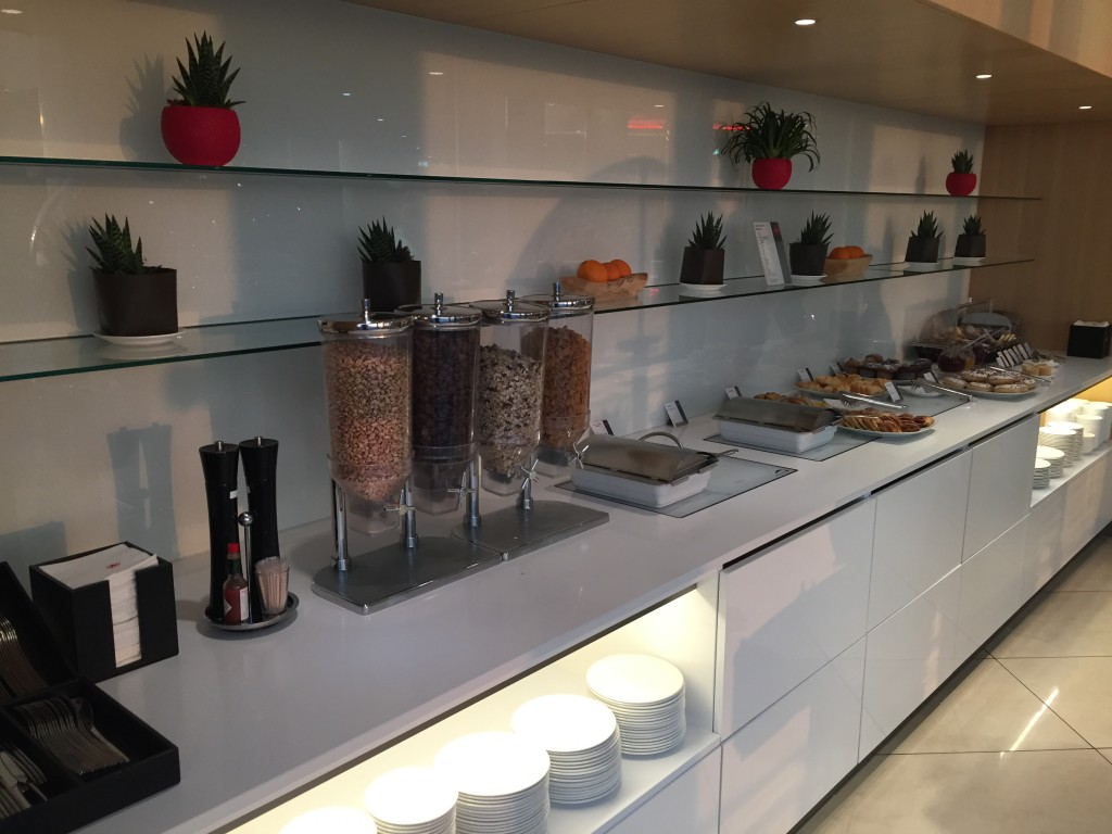 Air Canada Lounge in Frankfurt -Maple Leaf Lounge Air Canada Lounge in Frankfurt -Maple Leaf Lounge