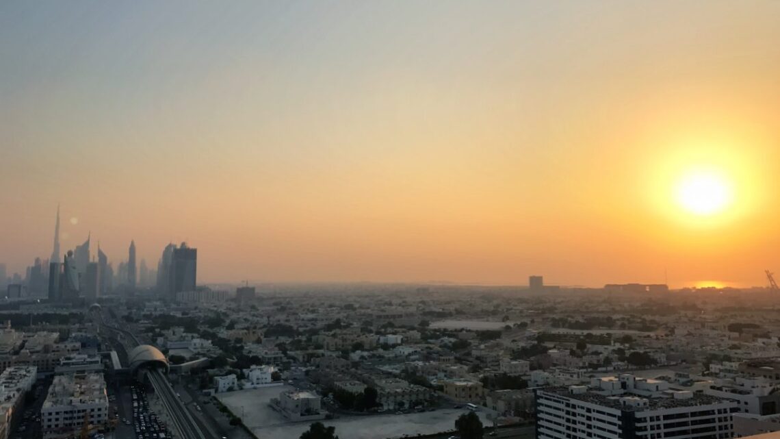 Park Regis Kris Kin 5* – Ein Stadthotel mit Pool in Dubai