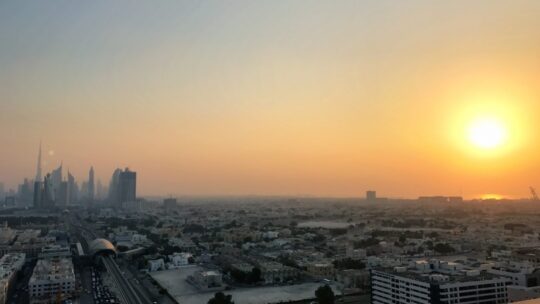 Park Regis Kris Kin 5* – Ein Stadthotel mit Pool in Dubai