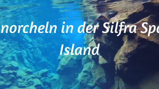 Schnorcheln in der Silfra Spalte
