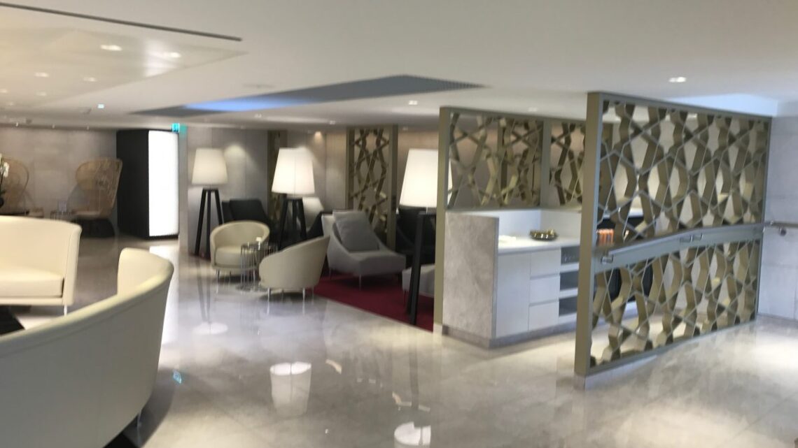 Premium Lounge von Qatar Airways in Paris Charles de Gaulle