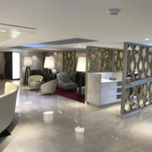 Premium Lounge von Qatar Airways in Paris Charles de Gaulle