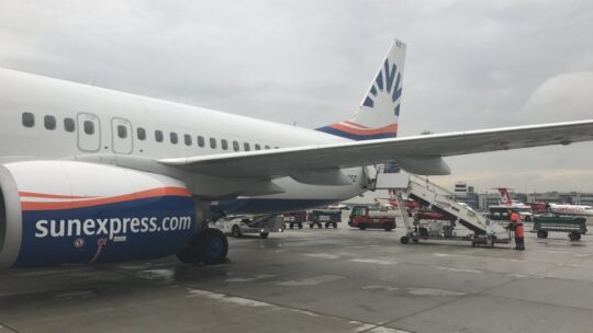 Antalya nach Düsseldorf – Economy Class