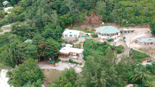 Praslin – Villa Anse La Blague