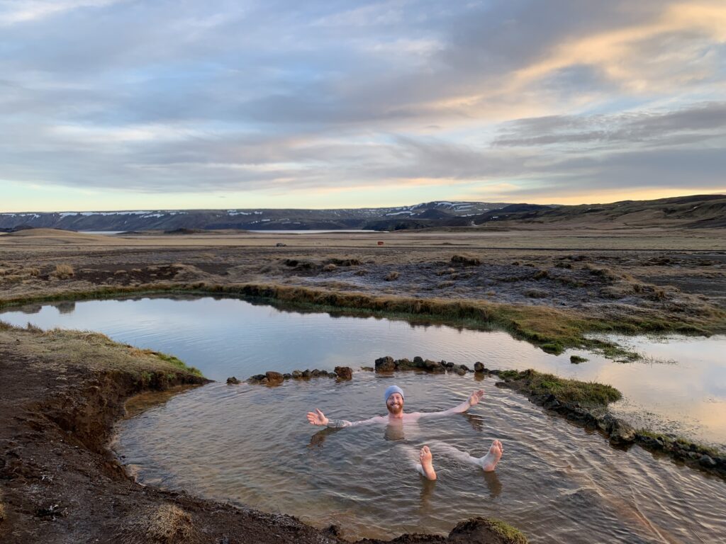 Skátalaug Hotpot in Reykjanes Alleine im Skatalaug
