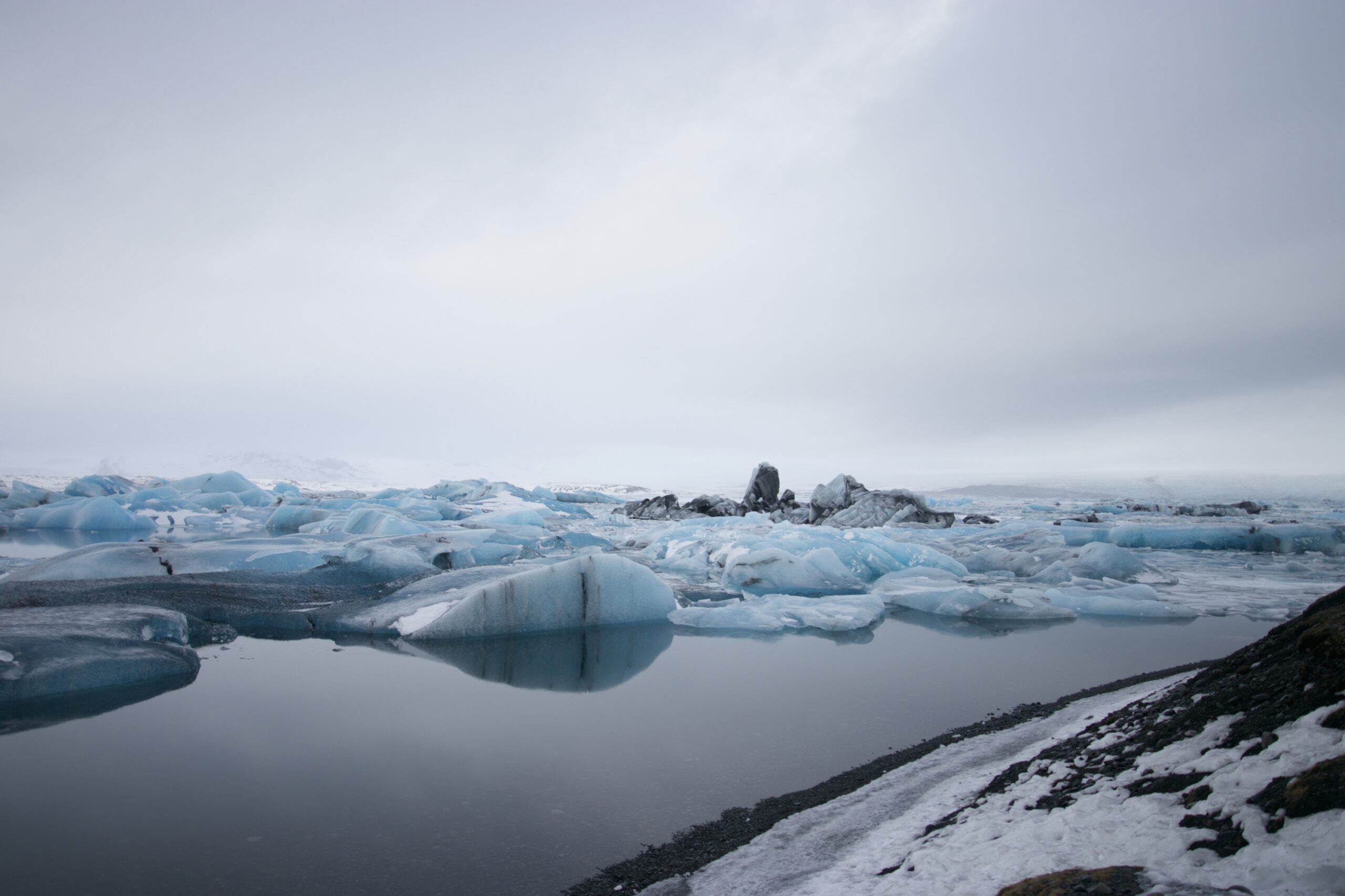 Jökulsarlon am Wasser