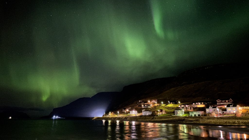 Nordlichter über den Färöer Inseln mit dem iPhone 