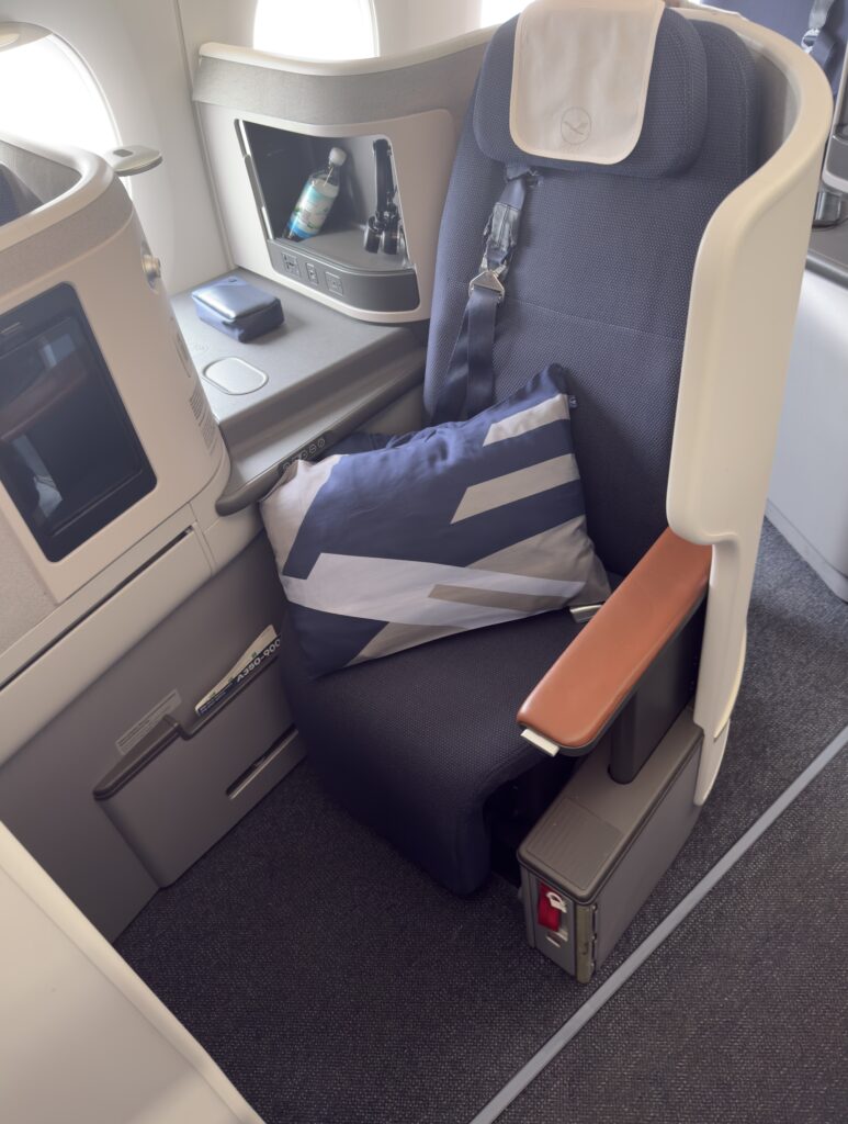 Lufthansa Allegris Business Class