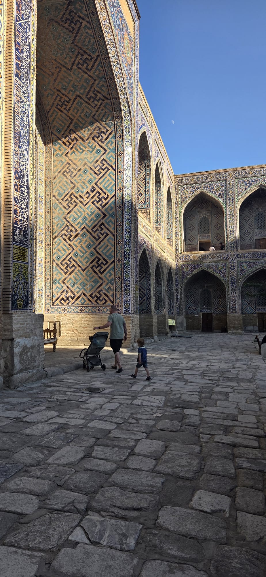 Usbekistan: 5 Tage zwischen Tashkent, Samarkand und Seidenstraße mit Kind