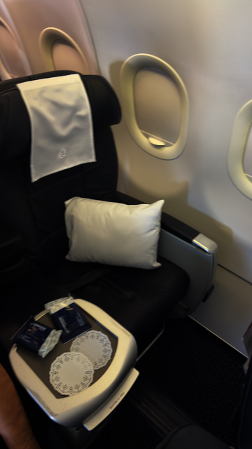 Uzbekistan Airways Business Class von Tashkent nach Astana Uzbekistan Airways Business Class von Tashkent nach Astana