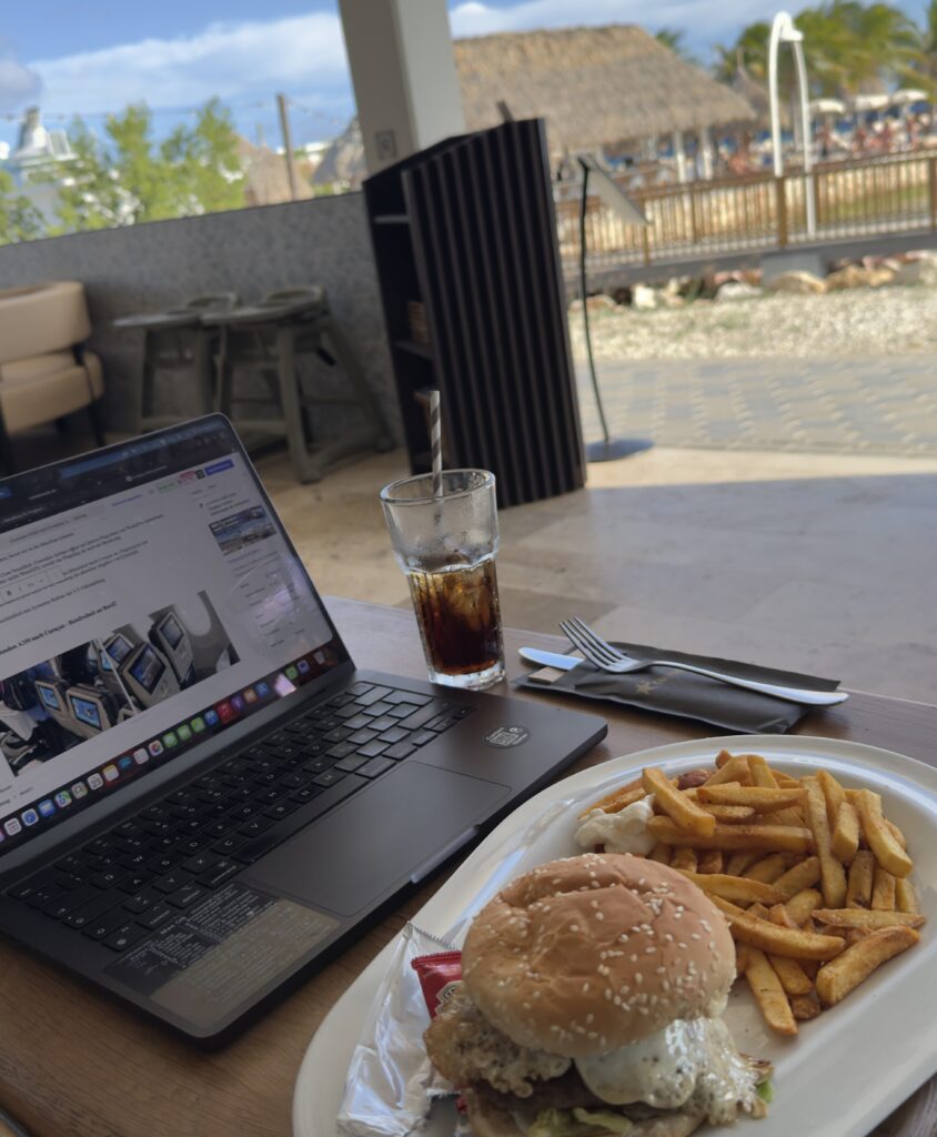 The Rif Curaçao – All-Inclusive am Mangrove Beach Fast Food im the rif