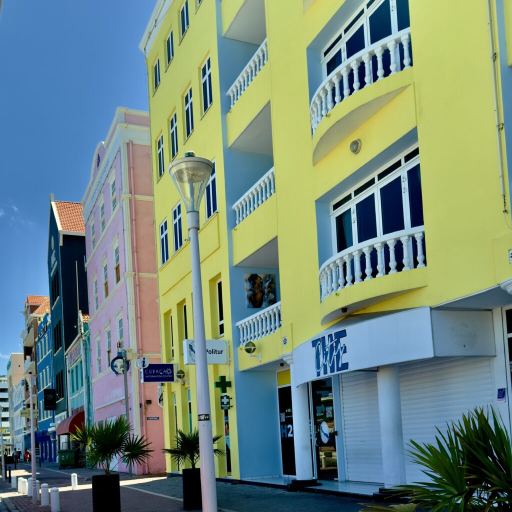 Curaçao Reise - Ausflüge & Reisetipps Curaçao Reise Handelskade