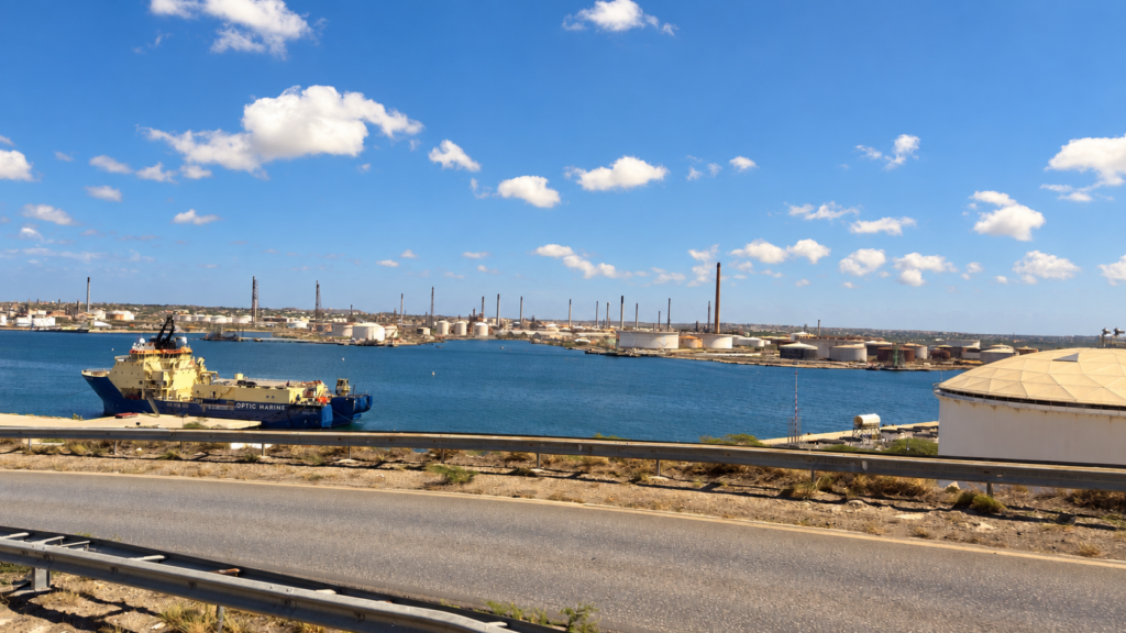 Curaçao Reise - Ausflüge & Reisetipps Industrie von Curacao - Curaçao Reise